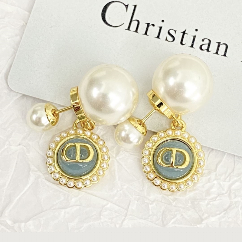 ch**an D*or earrings